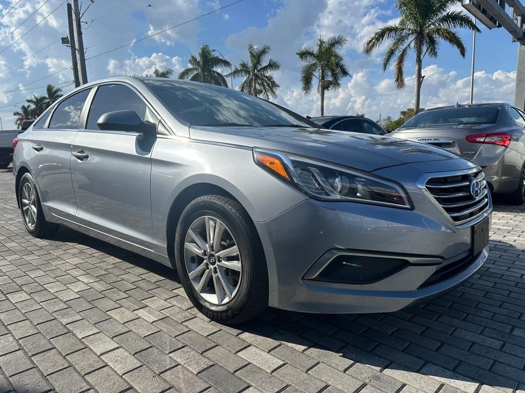 2017 Hyundai Sonata SE