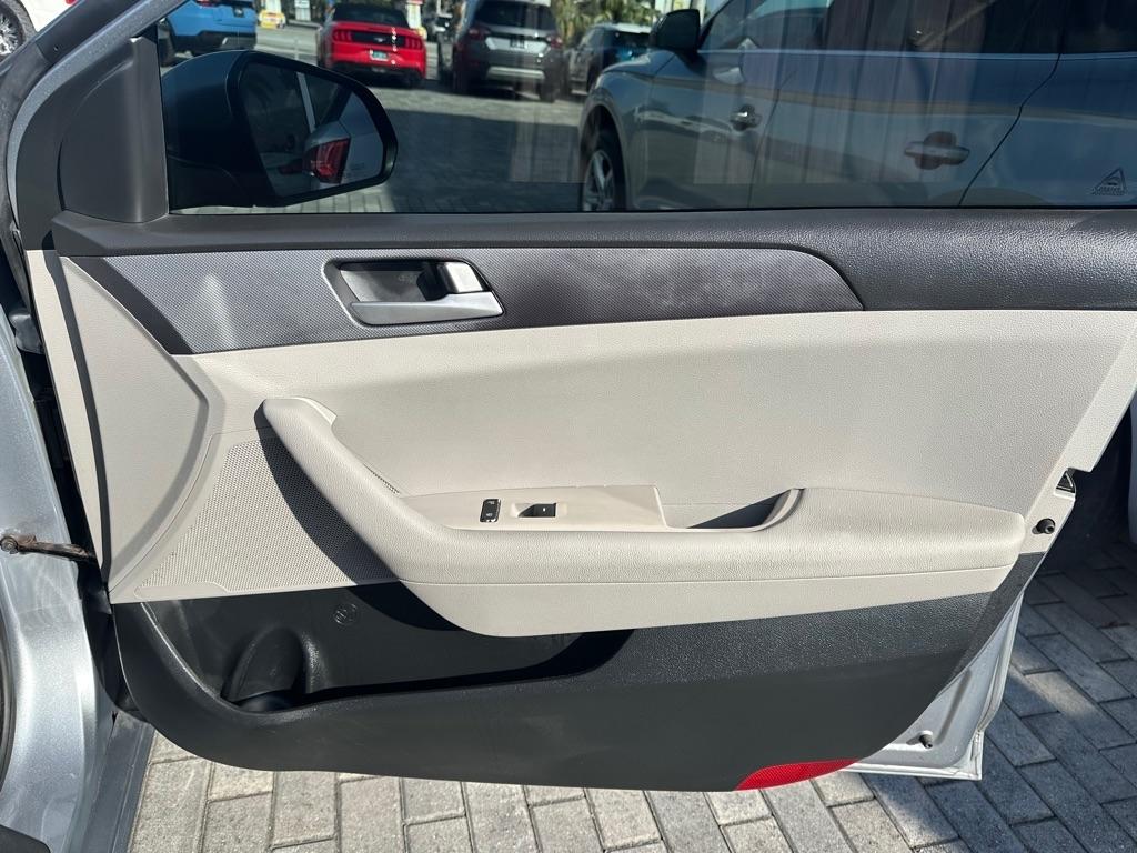 Hyundai Sonata 2.4L 2017