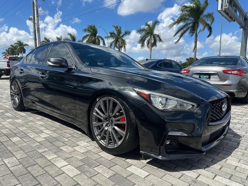 Infiniti Q50 Red Sport 400 AWD 2021