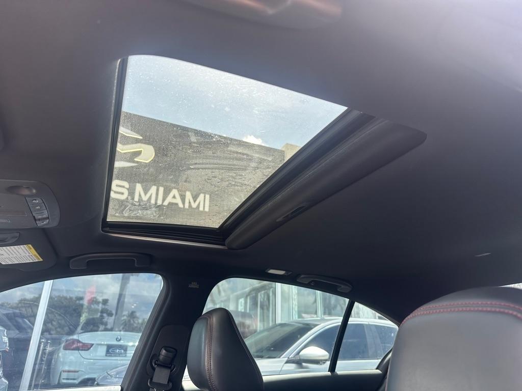 Infiniti Q50 Red Sport 400 AWD 2021