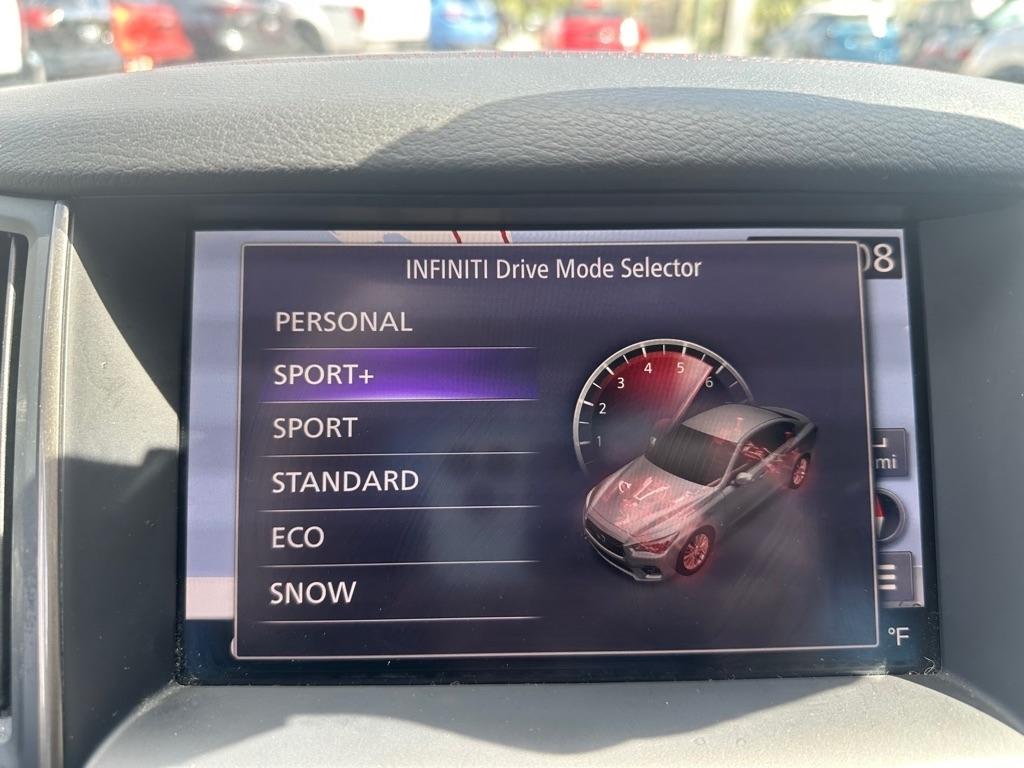 Infiniti Q50 Red Sport 400 AWD 2021