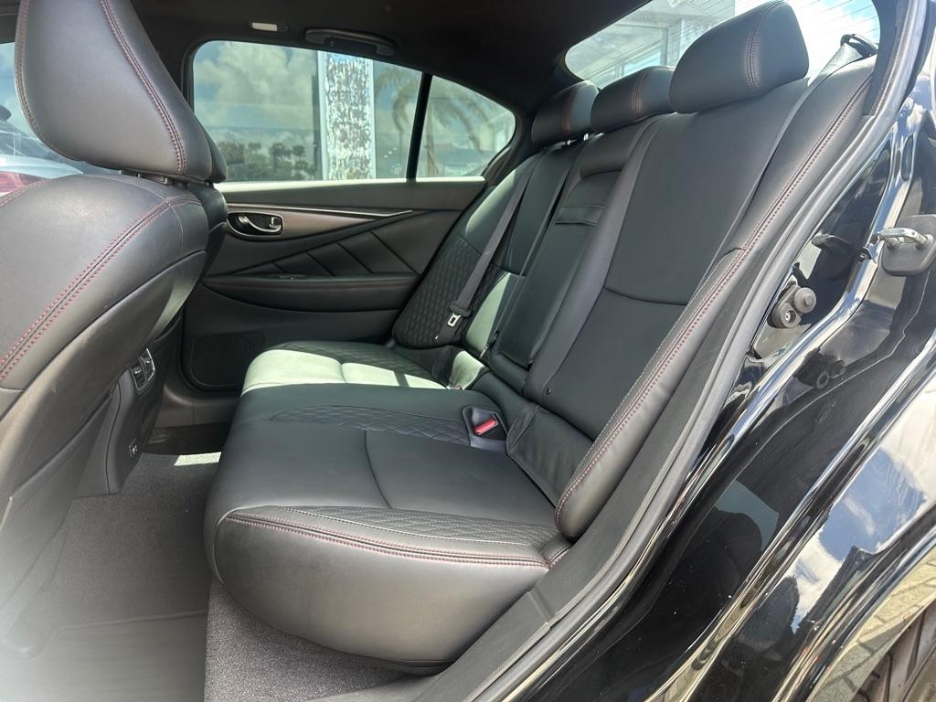 Infiniti Q50 Red Sport 400 AWD 2021