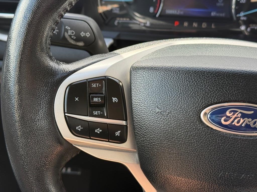 Ford Explorer XLT RWD 2023