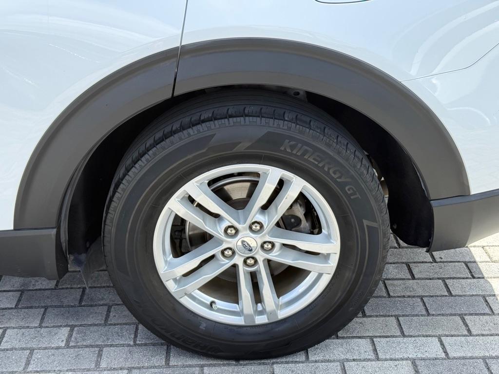 Ford Explorer XLT RWD 2023