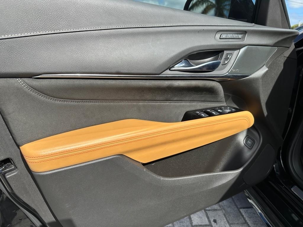 Cadillac CT4-V 4dr Sdn Blackwing 2022