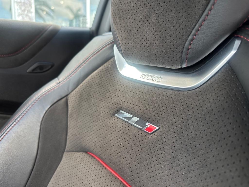 Chevrolet Camaro 2dr Cpe ZL1 2019