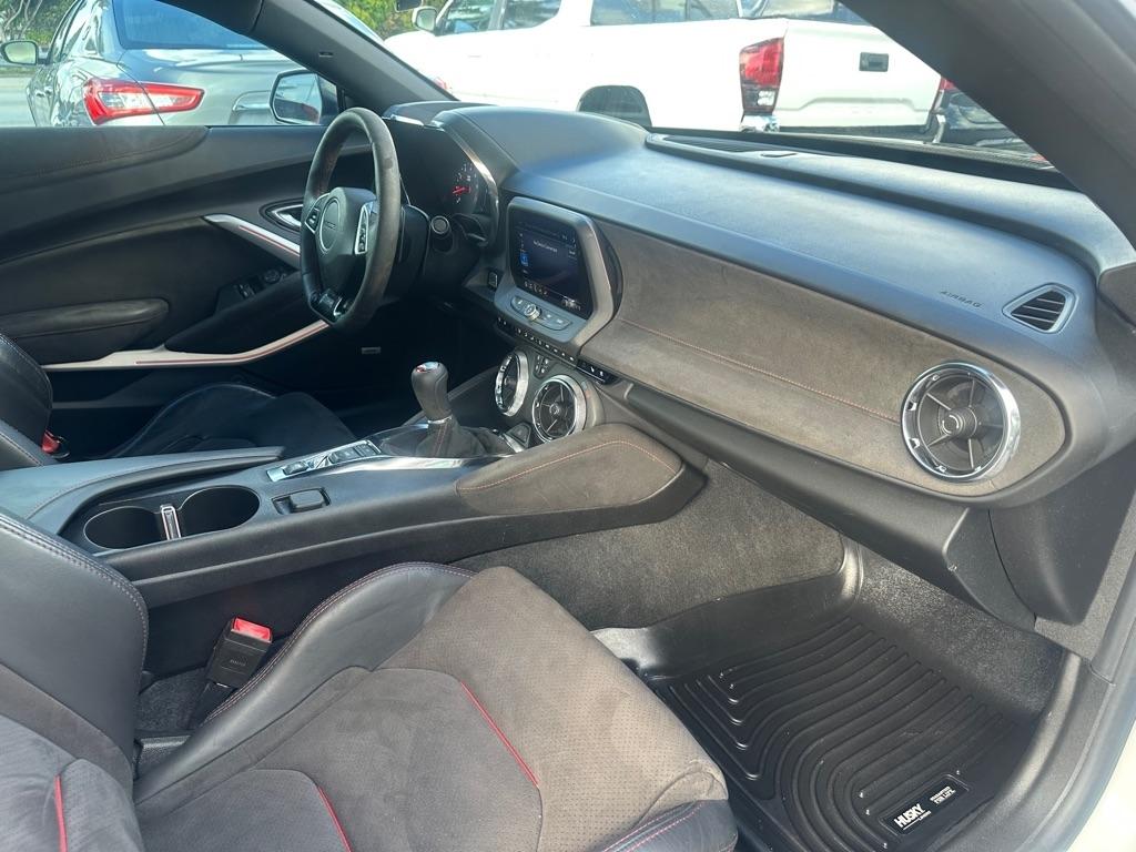 Chevrolet Camaro 2dr Cpe ZL1 2019