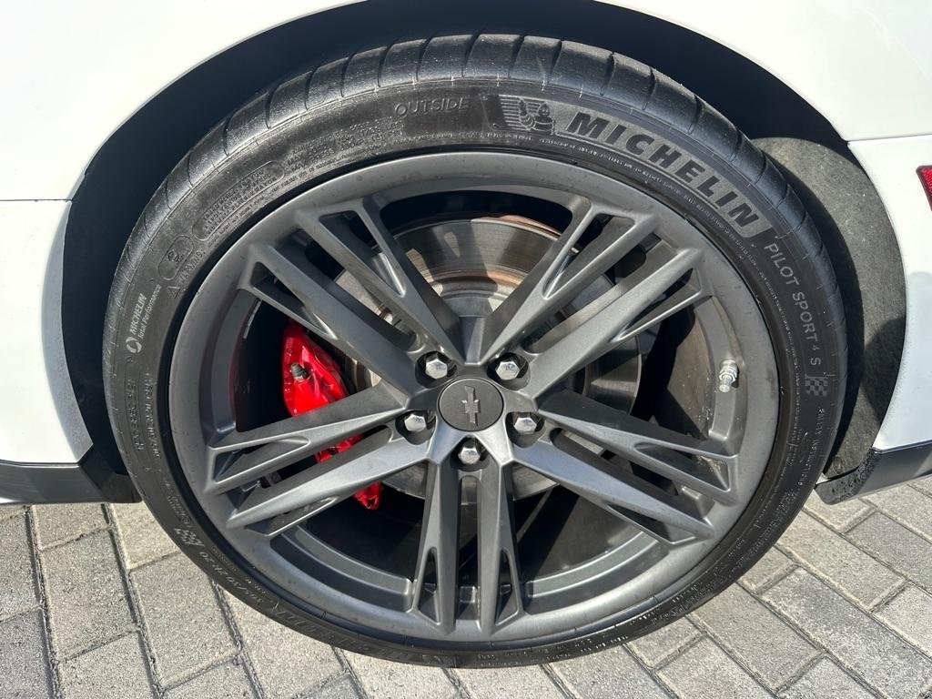 Chevrolet Camaro 2dr Cpe ZL1 2019