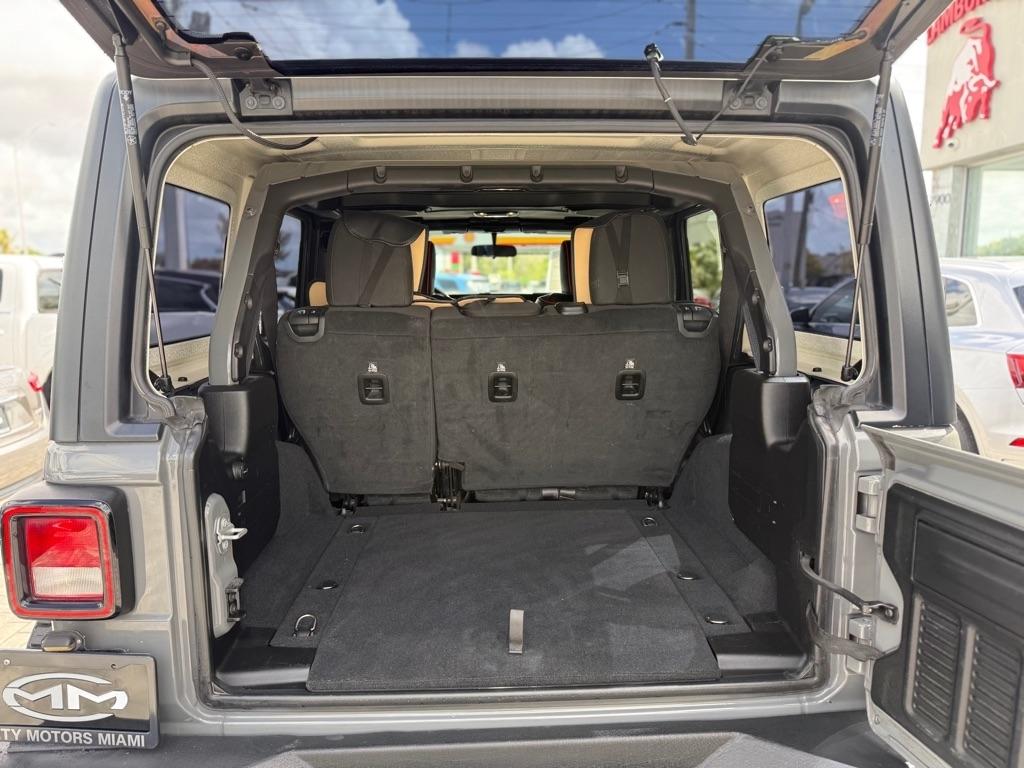 Jeep Wrangler Unlimited Sport 4x4 2019