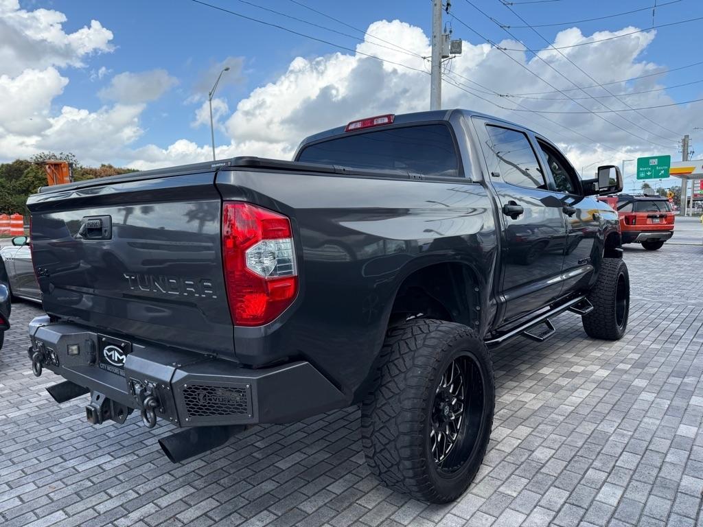 Toyota Tundra 4WD 1794 Edition CrewMax 5.5' Bed 5.7L (Natl) 2018