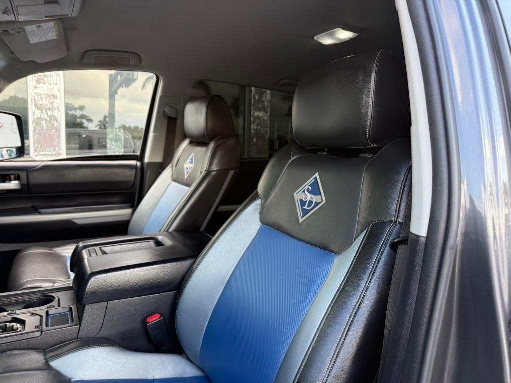 Toyota Tundra 4WD 1794 Edition CrewMax 5.5' Bed 5.7L (Natl) 2018