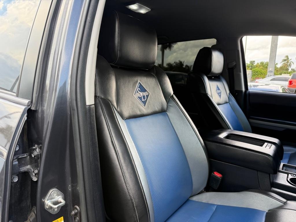 Toyota Tundra 4WD 1794 Edition CrewMax 5.5' Bed 5.7L (Natl) 2018