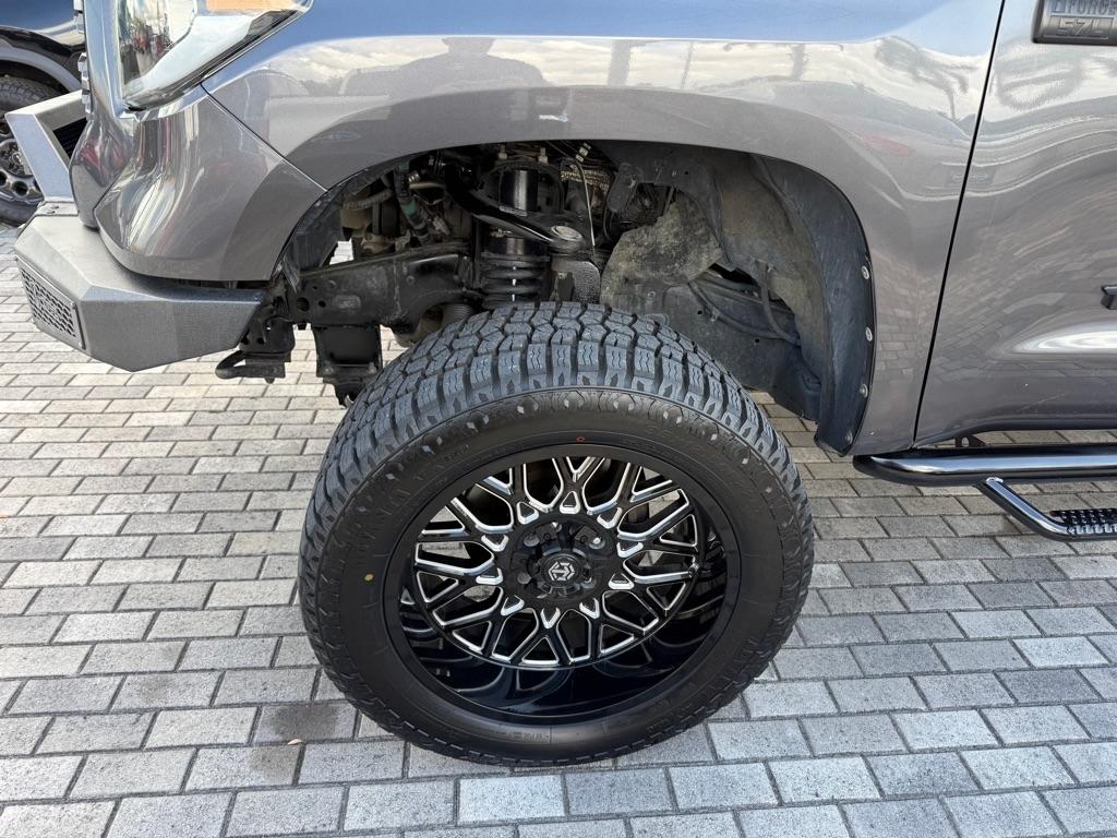 Toyota Tundra 4WD 1794 Edition CrewMax 5.5' Bed 5.7L (Natl) 2018