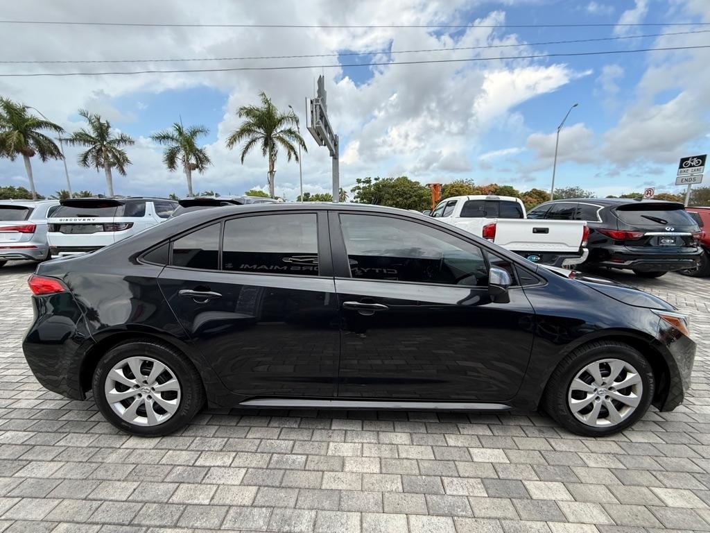 Toyota Corolla LE CVT (Natl) 2020