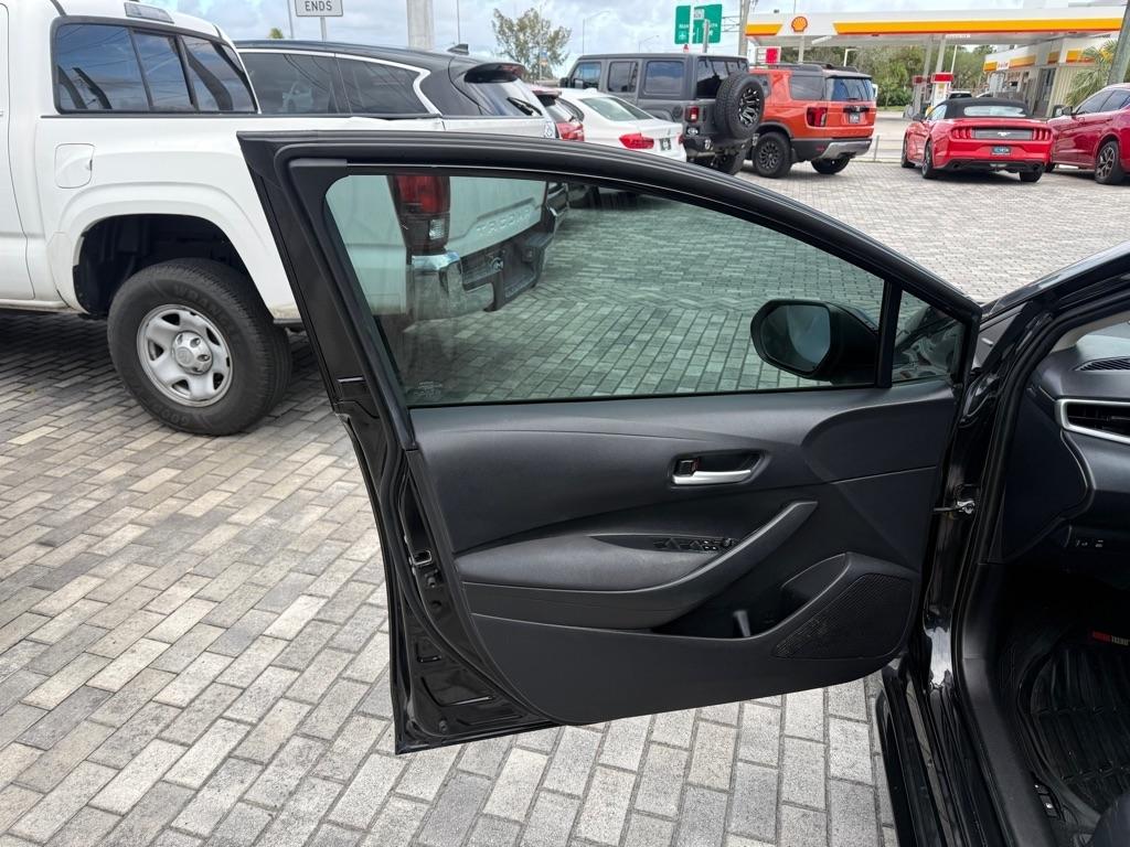 Toyota Corolla LE CVT (Natl) 2020