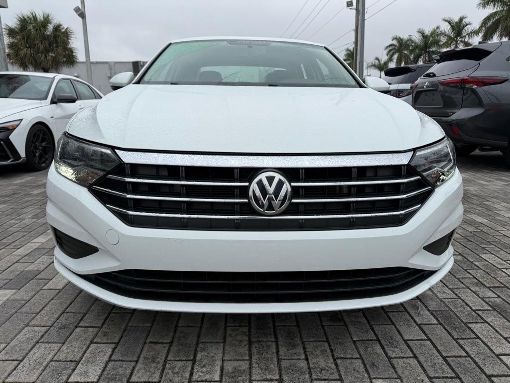 Volkswagen Jetta R-Line Auto w/SULEV 2019