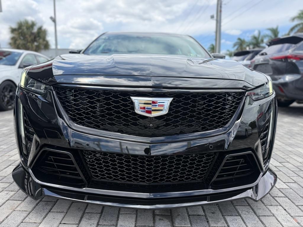 Cadillac CT5 4dr Sdn Premium Luxury 2020