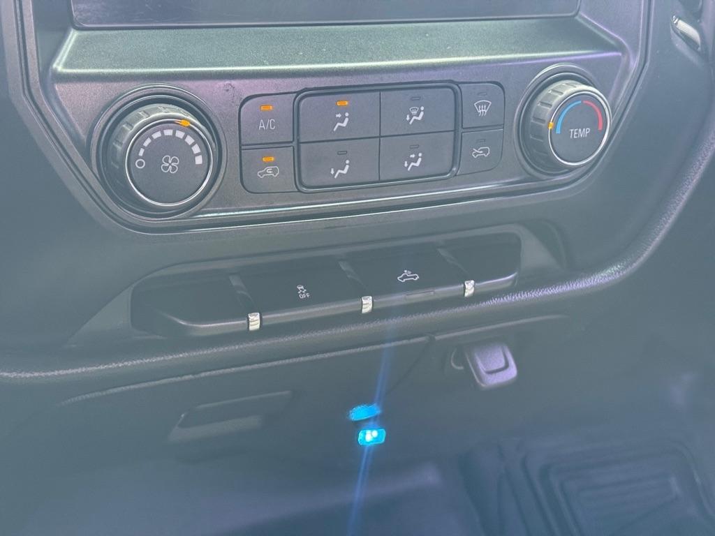 Chevrolet Silverado 1500 2WD Double Cab 143.5" Work Truck w/1WT 2014