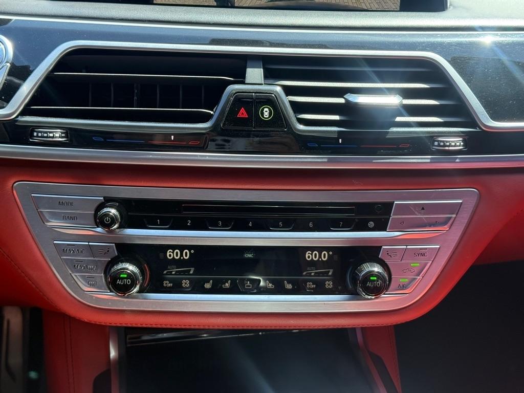 BMW 7 Series 750i Sedan 2017