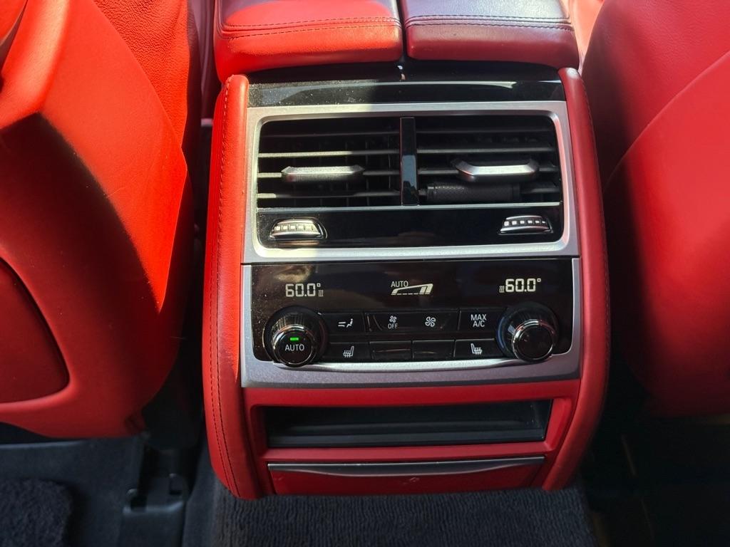 BMW 7 Series 750i Sedan 2017