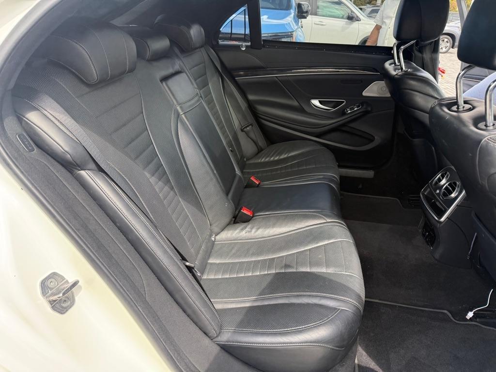 Mercedes-Benz S-Class S 560 Sedan 2020