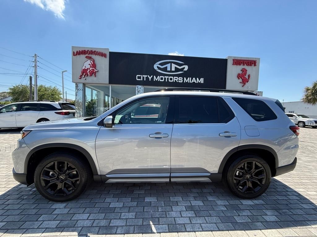 Honda Pilot Touring AWD 2025