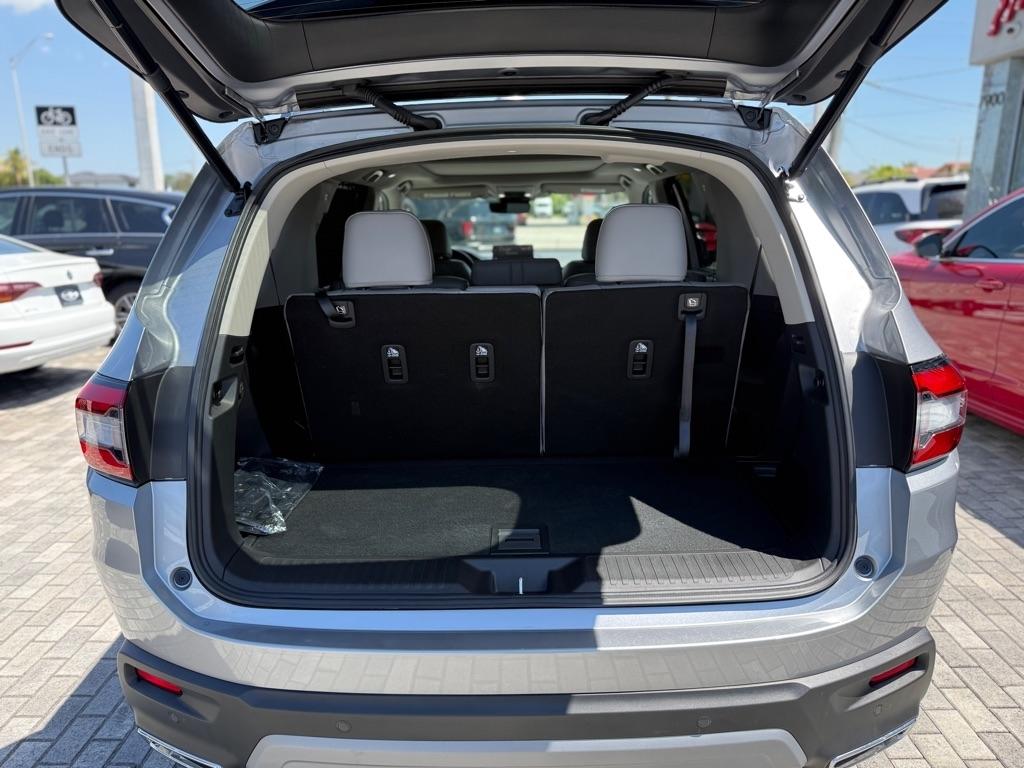 Honda Pilot Touring AWD 2025