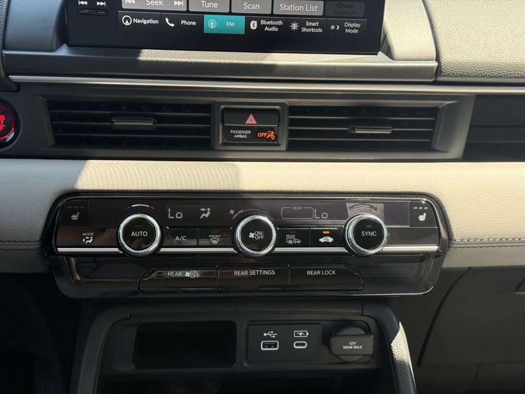 Honda Pilot Touring AWD 2025