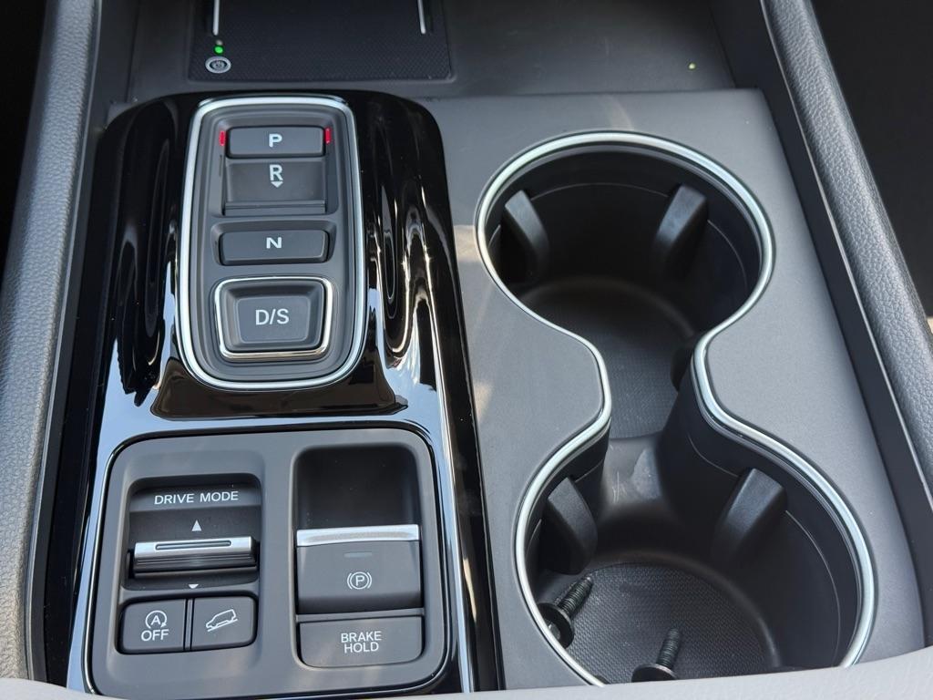 Honda Pilot Touring AWD 2025