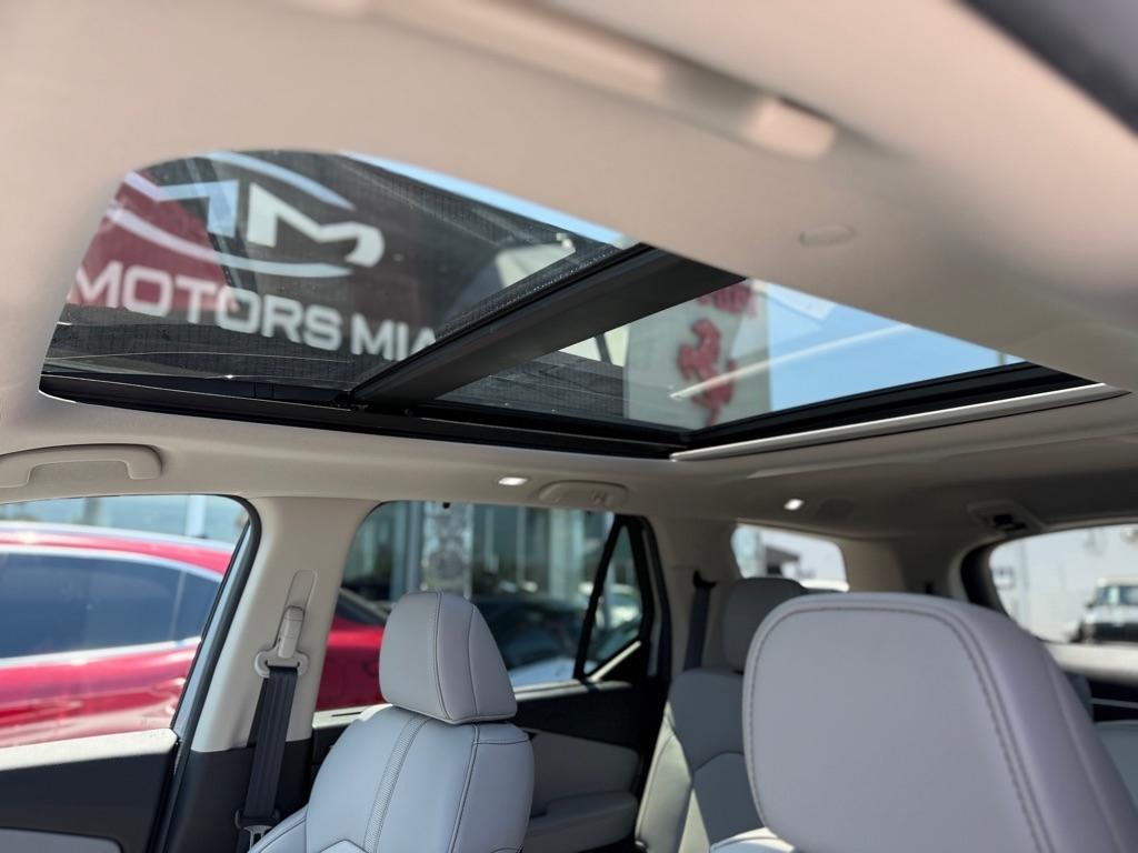 Honda Pilot Touring AWD 2025