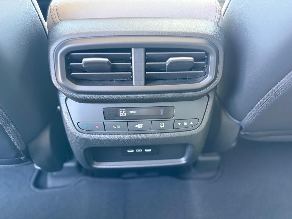 Honda Pilot Touring AWD 2025