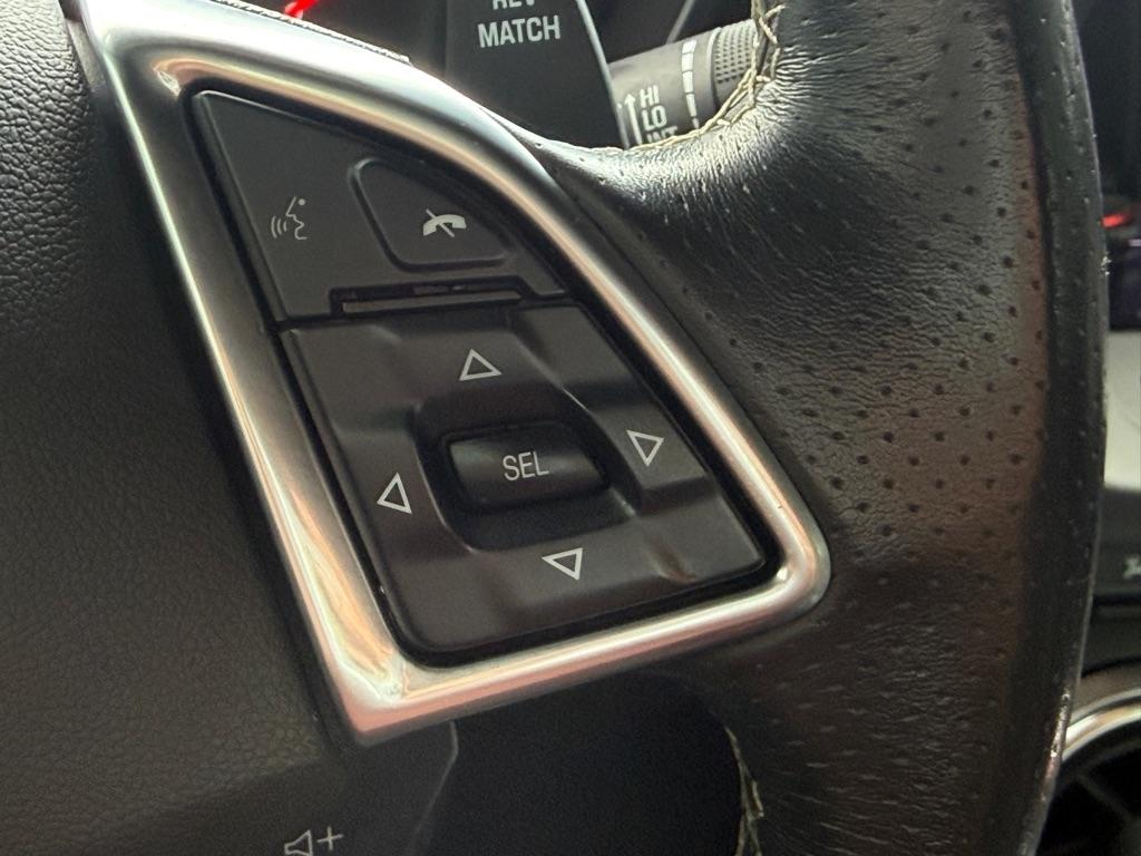 Chevrolet Camaro 2dr Cpe 1SS 2021