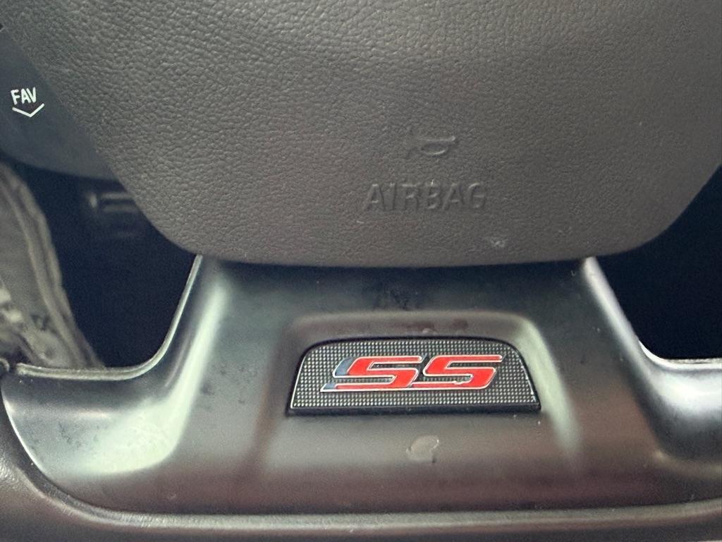 Chevrolet Camaro 2dr Cpe 1SS 2021