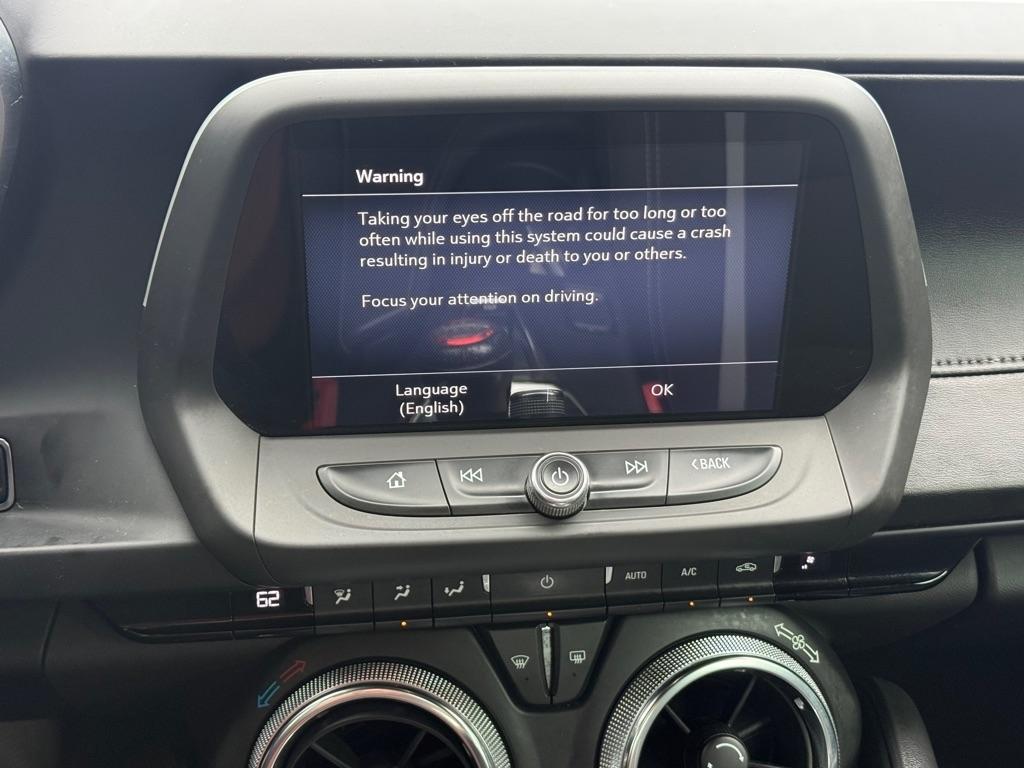 Chevrolet Camaro 2dr Cpe 1SS 2021