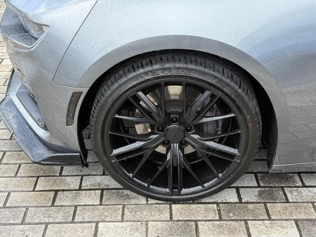 Chevrolet Camaro 2dr Cpe 1SS 2021