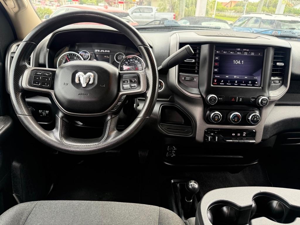 RAM 3500 Tradesman 4x4 Crew Cab 8' Box 2020