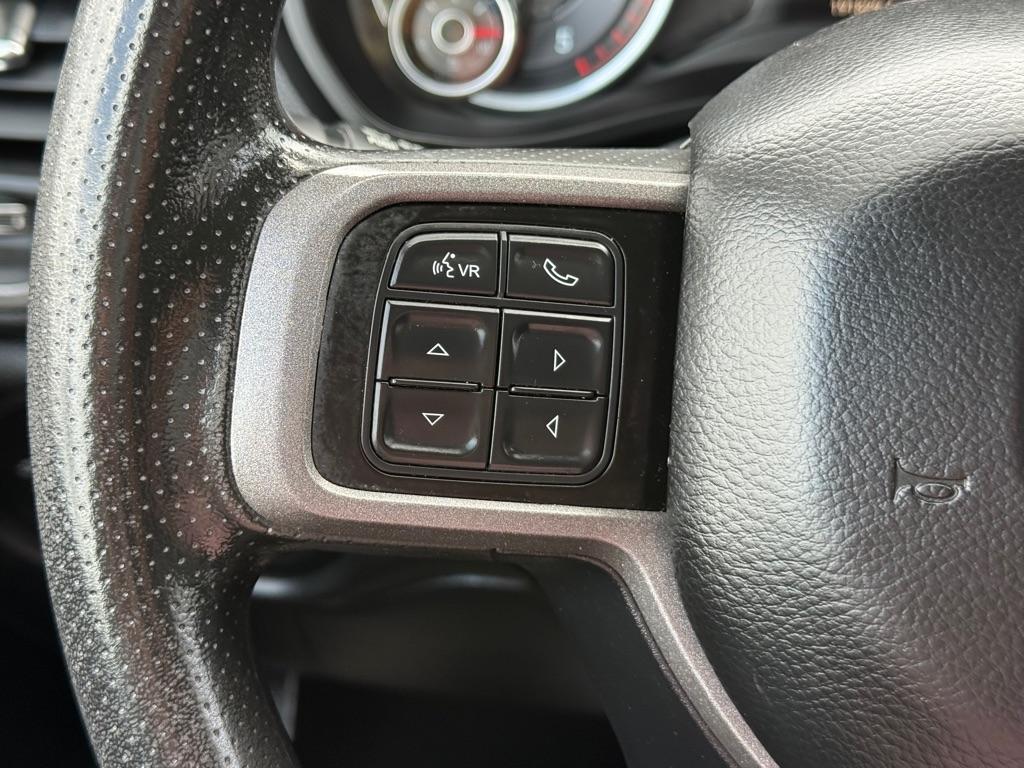 RAM 3500 Tradesman 4x4 Crew Cab 8' Box 2020