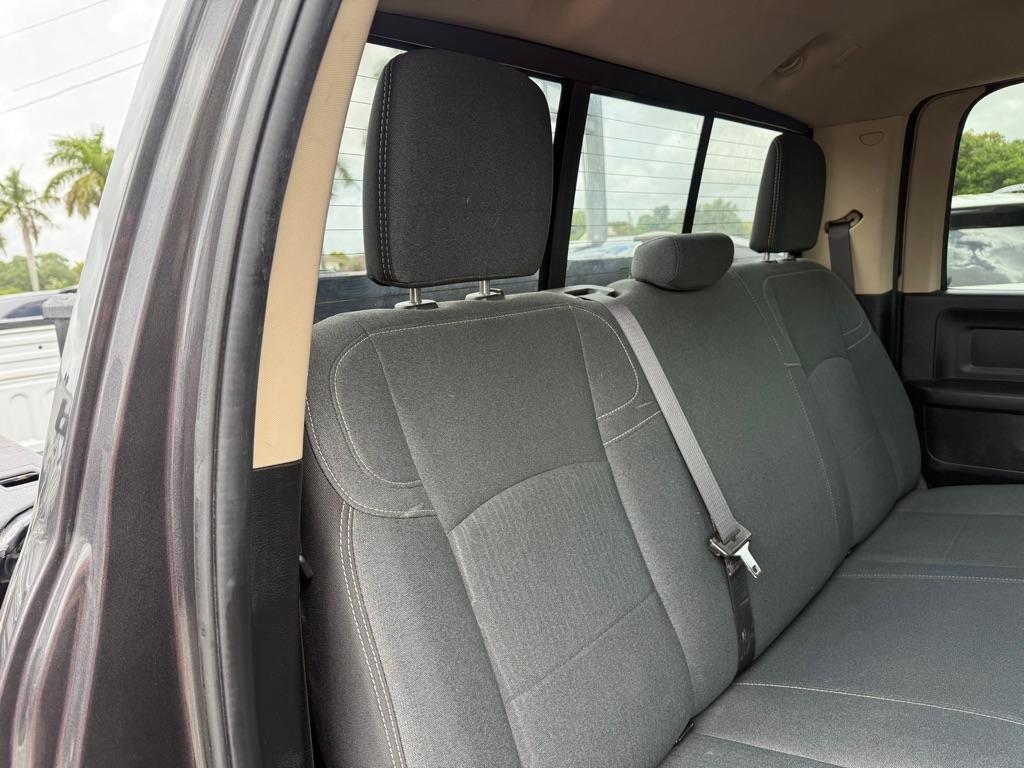 RAM 3500 Tradesman 4x4 Crew Cab 8' Box 2020