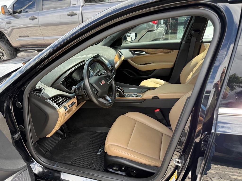 Cadillac CT5 4dr Sdn Premium Luxury 2020