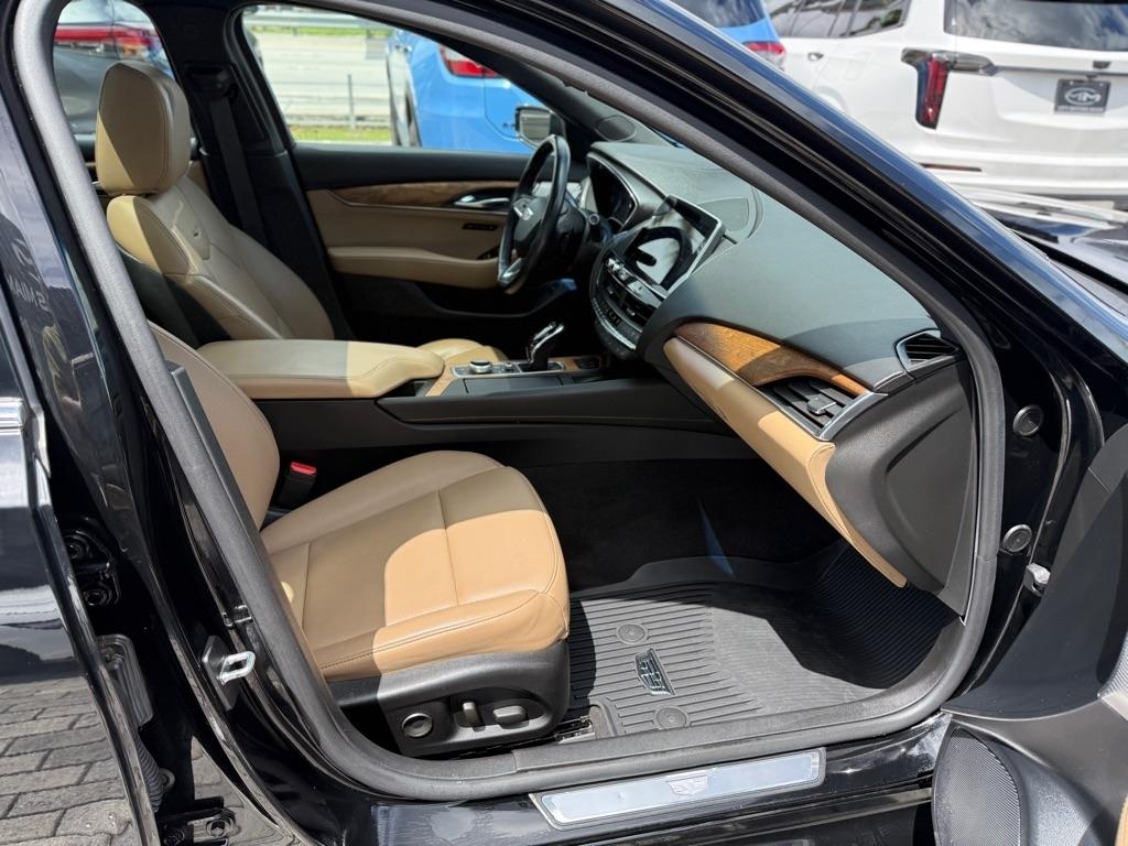 Cadillac CT5 4dr Sdn Premium Luxury 2020