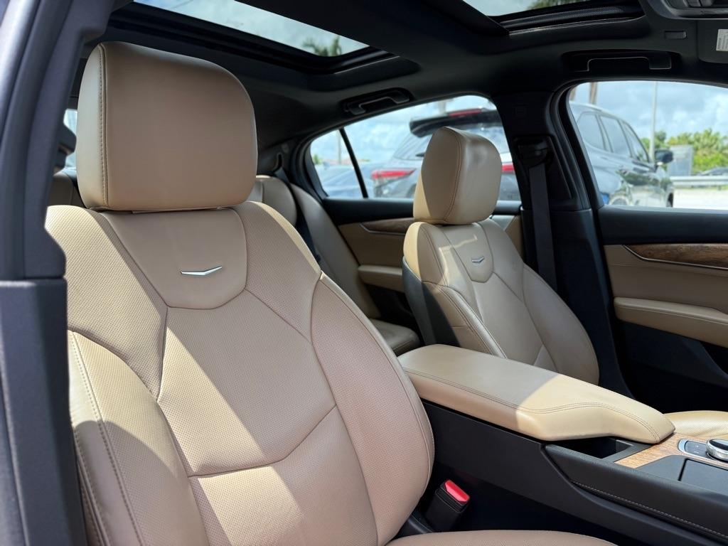 Cadillac CT5 4dr Sdn Premium Luxury 2020