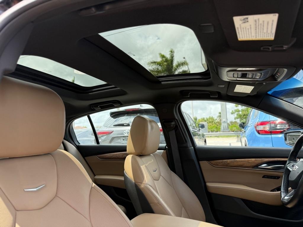 Cadillac CT5 4dr Sdn Premium Luxury 2020