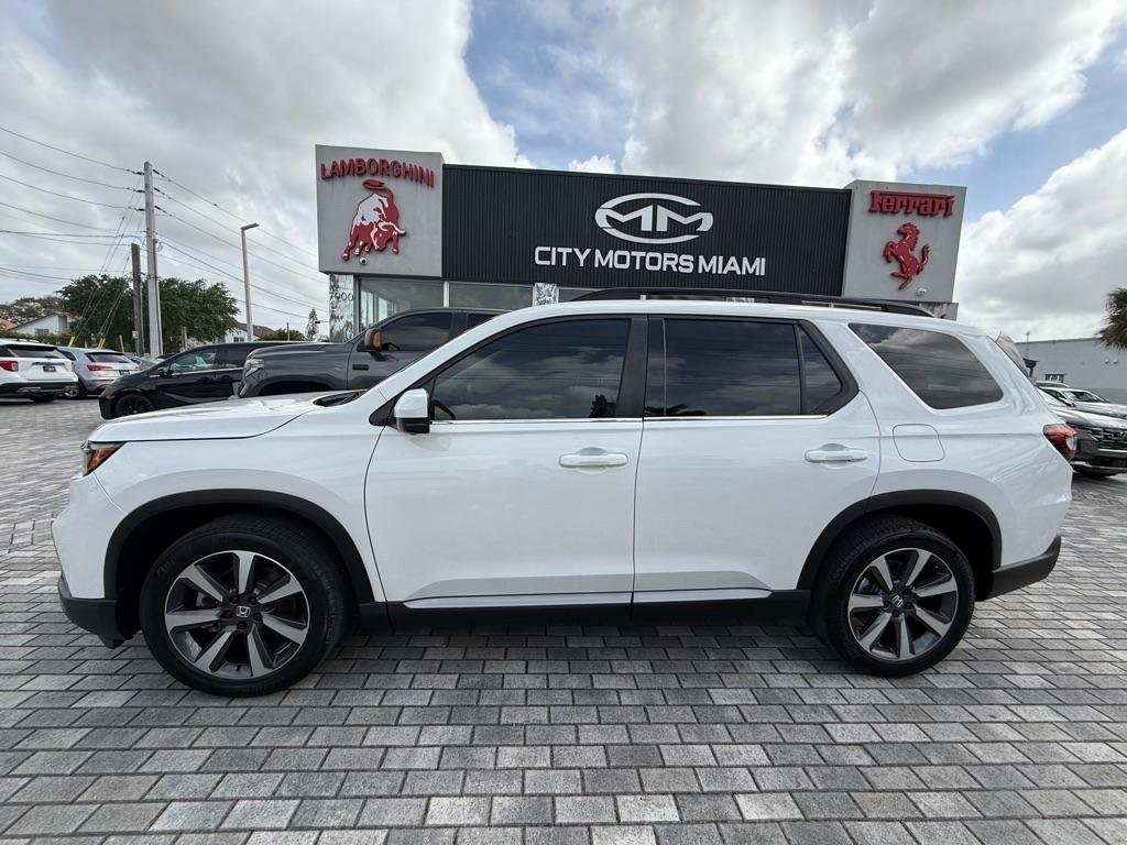 Honda Pilot Elite AWD 2025