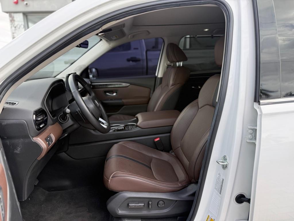 Honda Pilot Elite AWD 2025