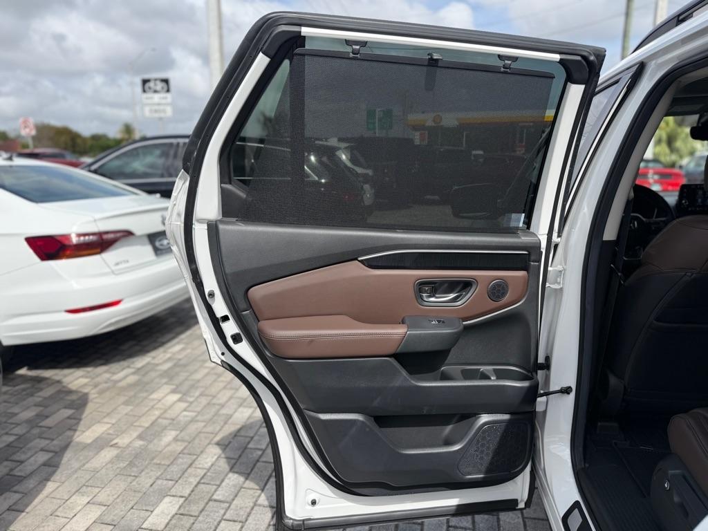 Honda Pilot Elite AWD 2025