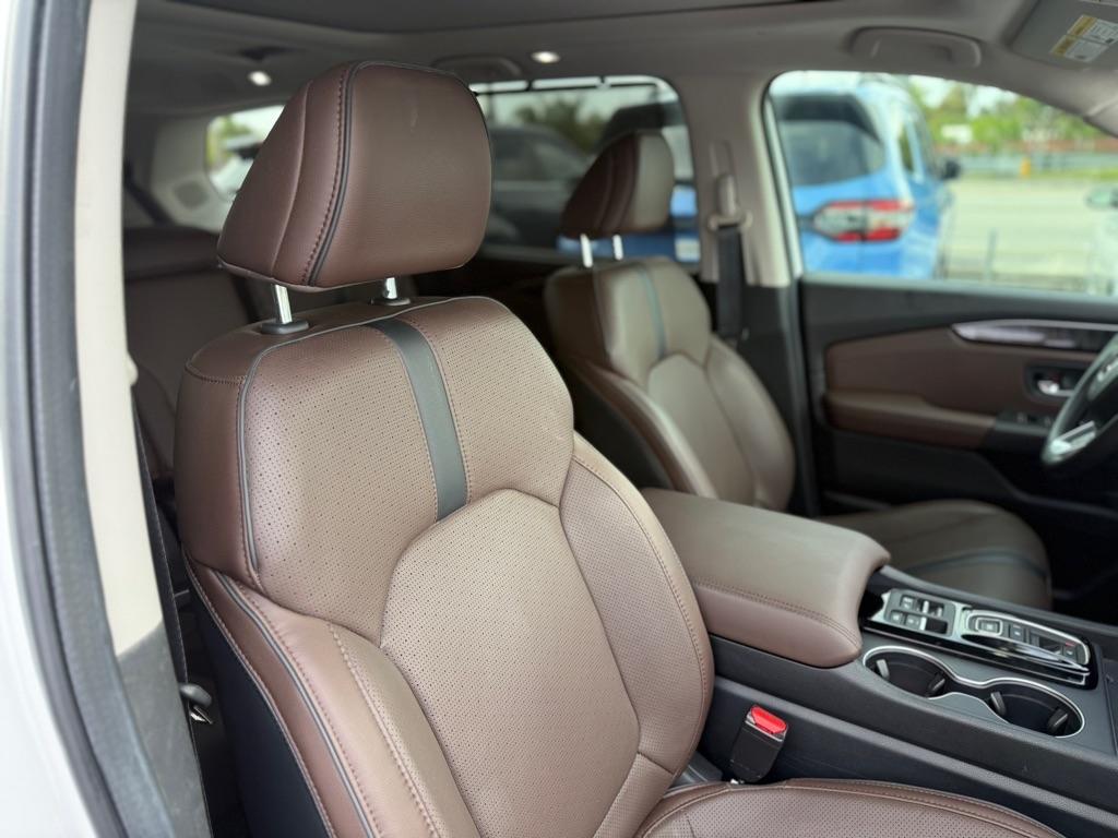 Honda Pilot Elite AWD 2025