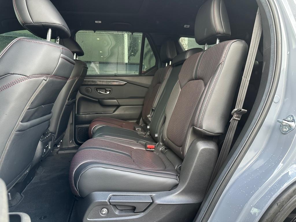 Honda Pilot Black Edition AWD 2025