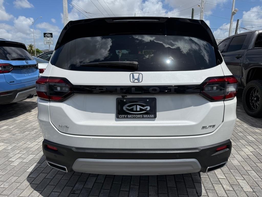 Honda Pilot Elite AWD 2023