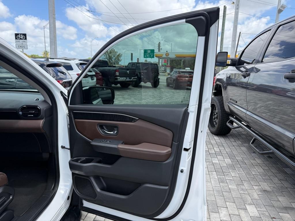 Honda Pilot Elite AWD 2023