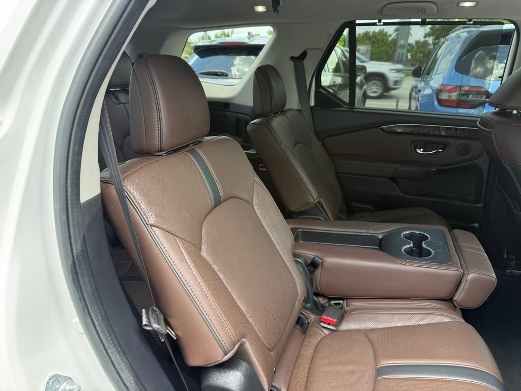 Honda Pilot Elite AWD 2023